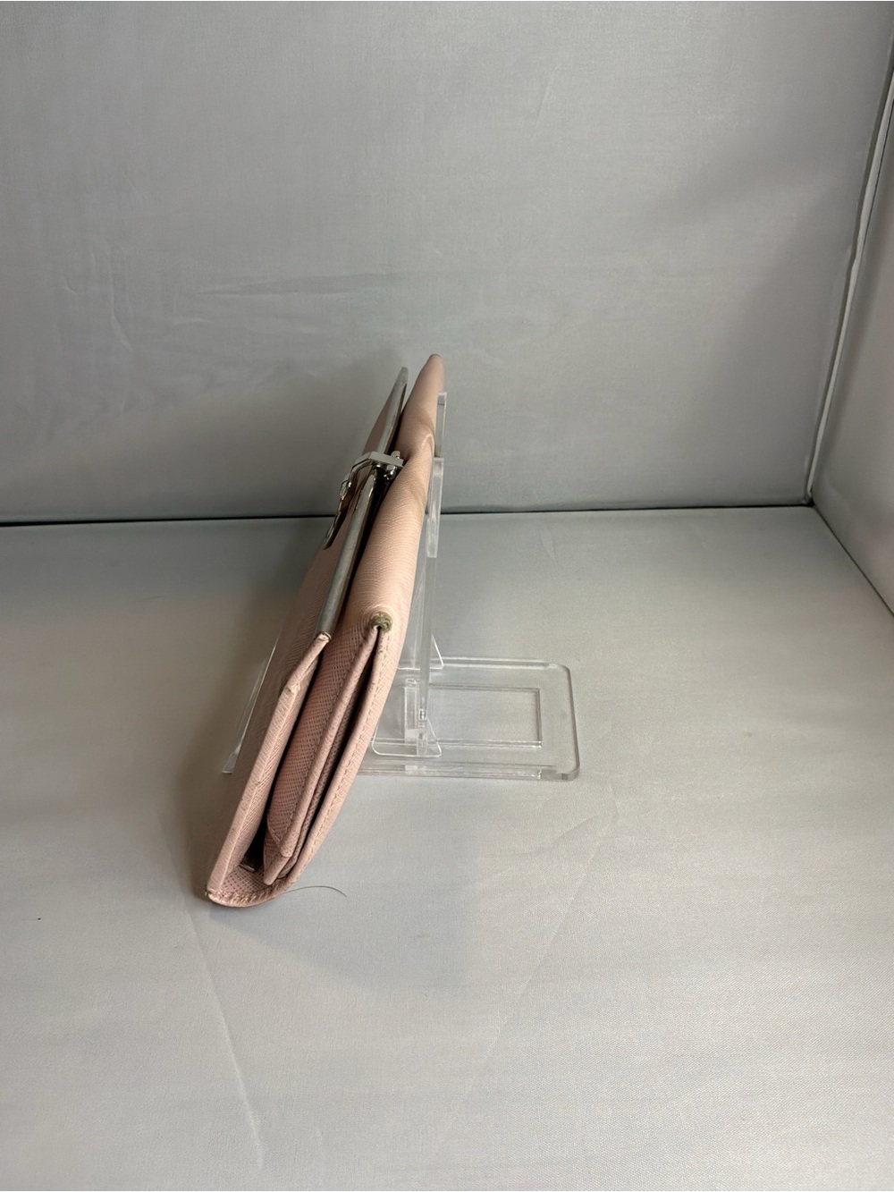 Salvatore Ferragamo Pink Saffiano Leather Wallet with Silver Hardware - Picture 4 of 8